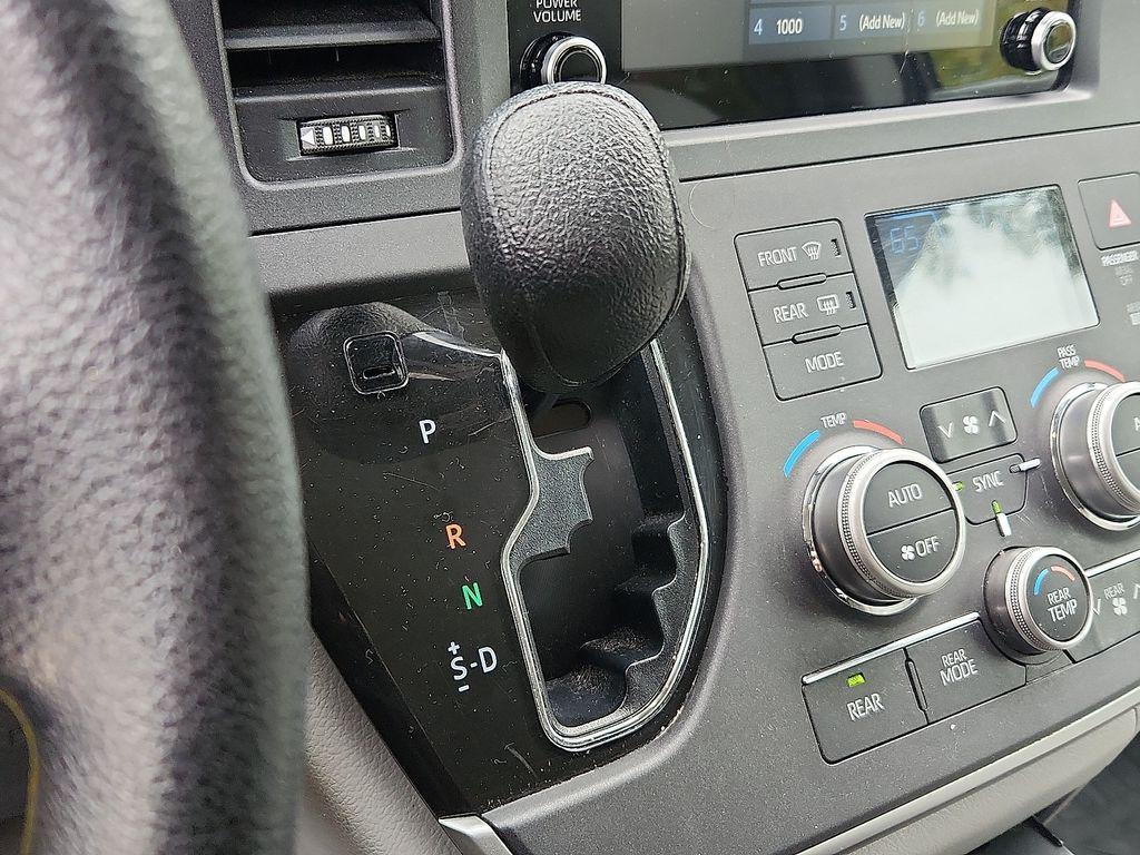 used 2020 Toyota Sienna car, priced at $31,051