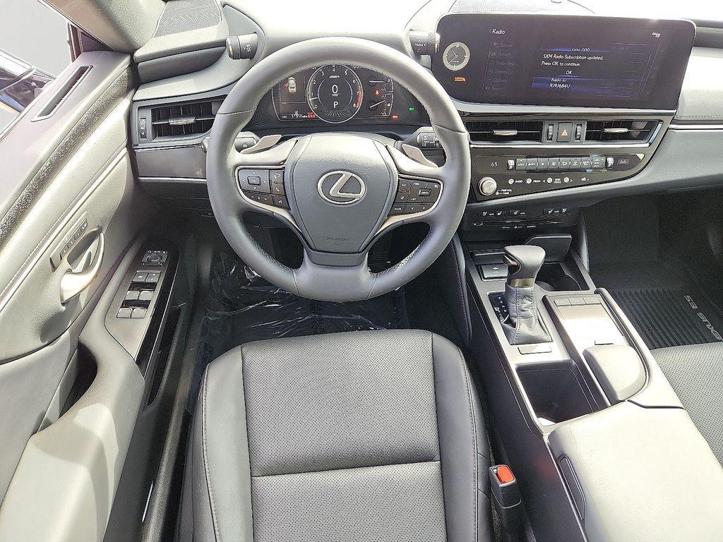 used 2022 Lexus ES 350 car, priced at $36,000