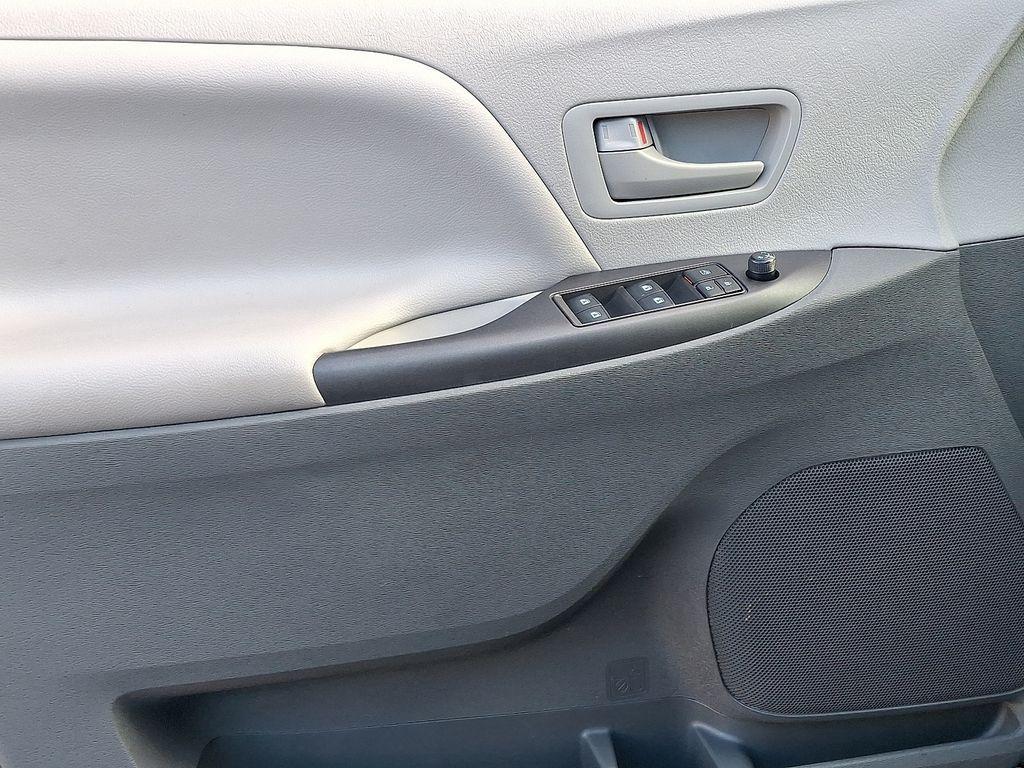 used 2020 Toyota Sienna car, priced at $30,183