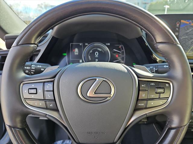 used 2022 Lexus ES 300h car, priced at $39,390