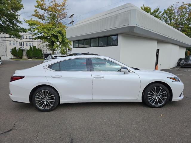 used 2024 Lexus ES 350 car, priced at $41,000