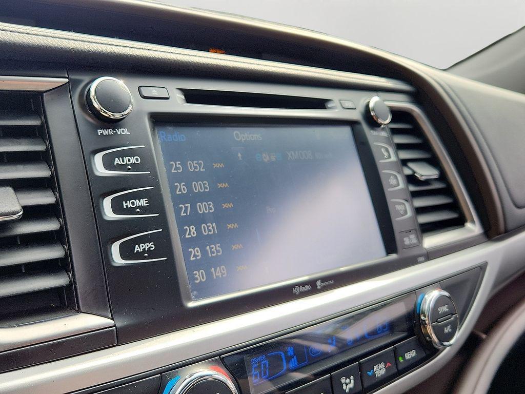 used 2015 Toyota Highlander car, priced at $19,000