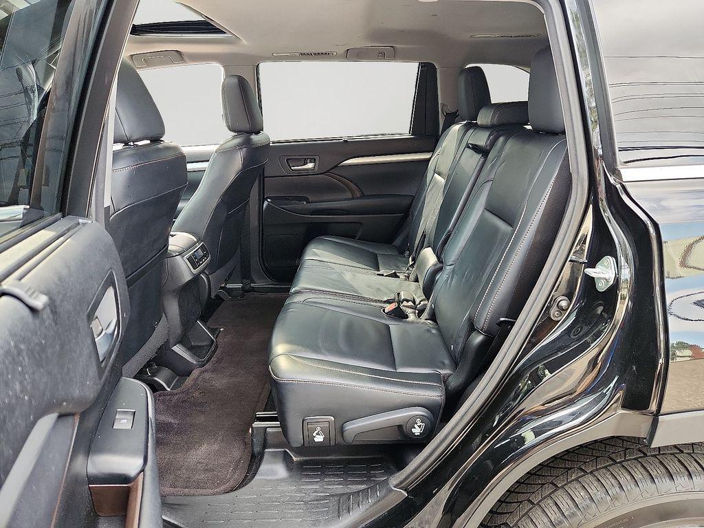 used 2015 Toyota Highlander car, priced at $19,000