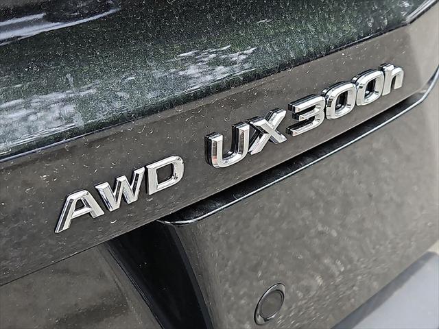 new 2025 Lexus UX 300h car, priced at $43,964