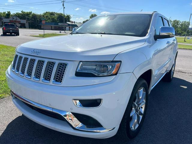used 2015 Jeep Grand Cherokee car, priced at $18,295