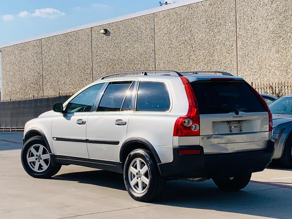 used 2005 Volvo XC90 car, priced at $4,500
