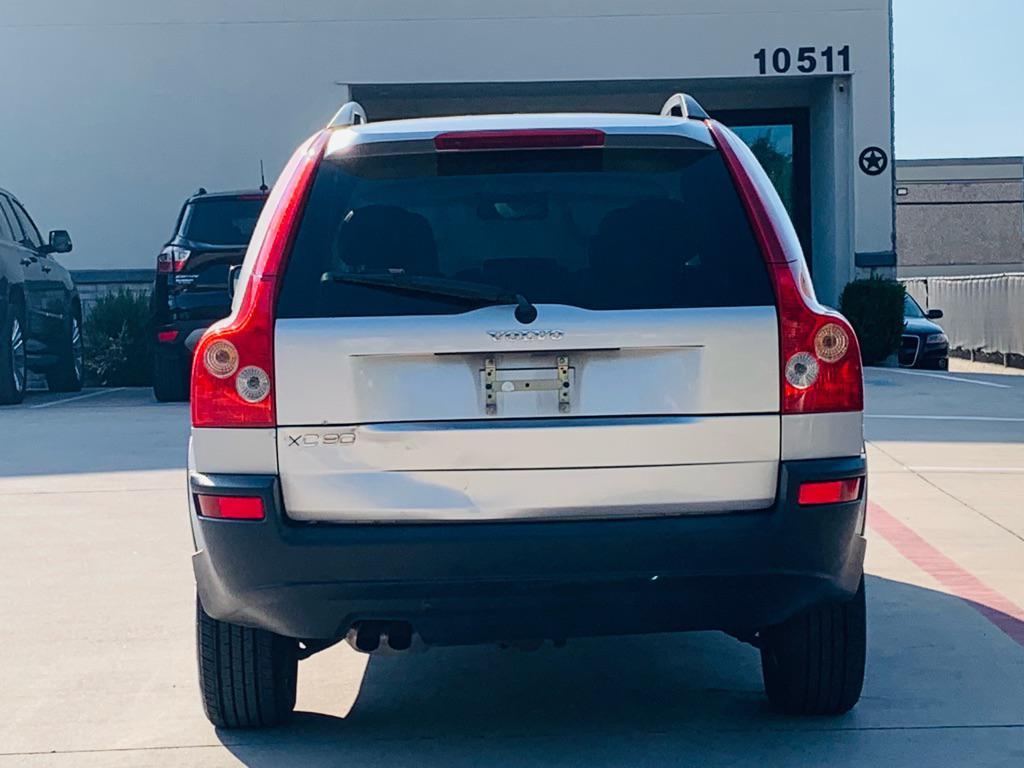 used 2005 Volvo XC90 car, priced at $4,500