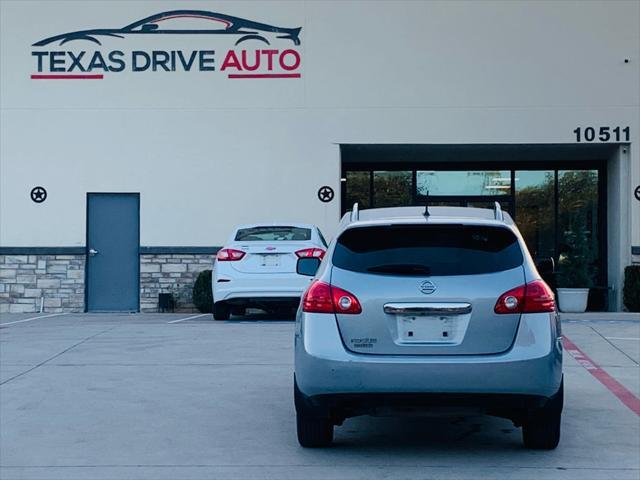 used 2015 Nissan Rogue Select car, priced at $6,500