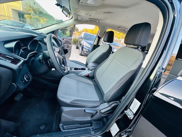 used 2013 Ford Escape car, priced at $5,500