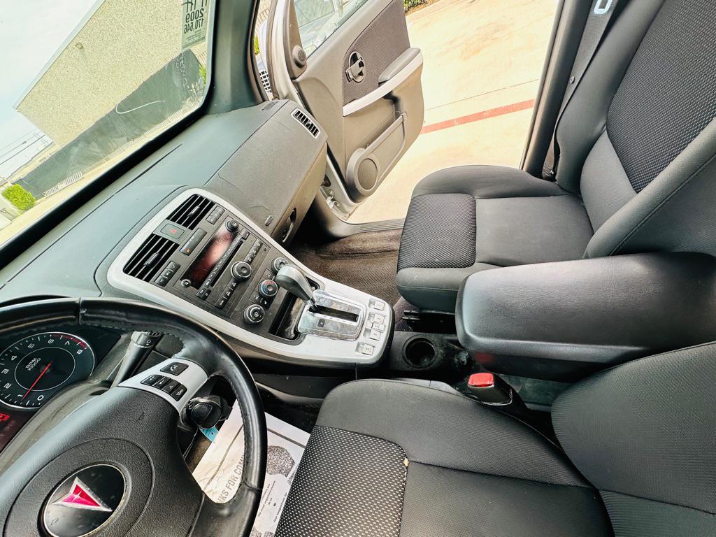 used 2009 Pontiac Torrent car, priced at $4,500