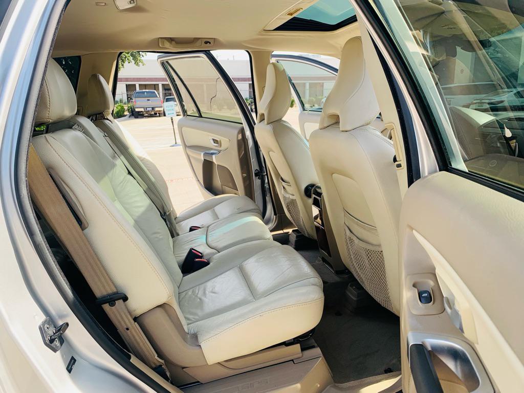 used 2010 Volvo XC90 car, priced at $4,990