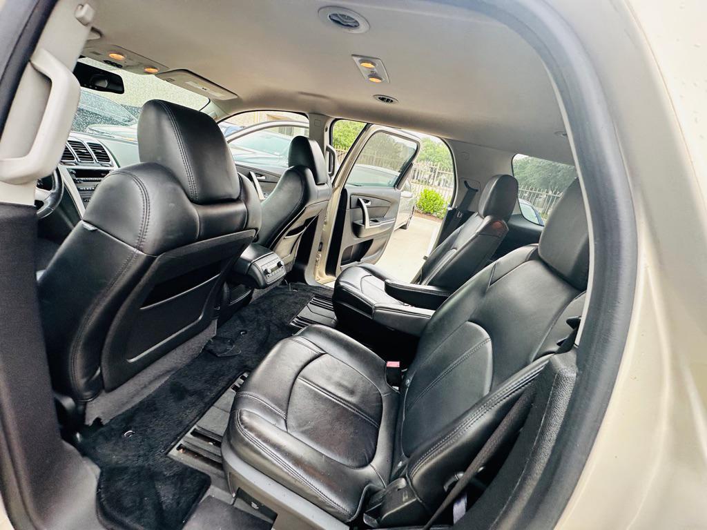 used 2012 GMC Acadia car, priced at $5,990