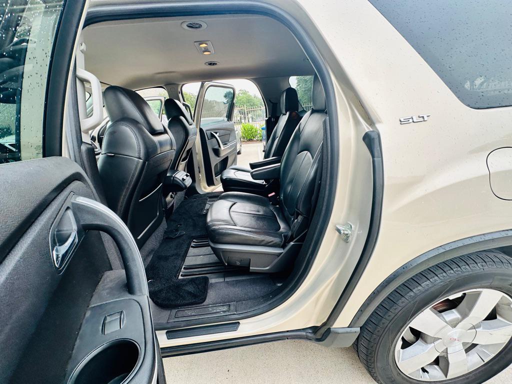 used 2012 GMC Acadia car, priced at $5,990