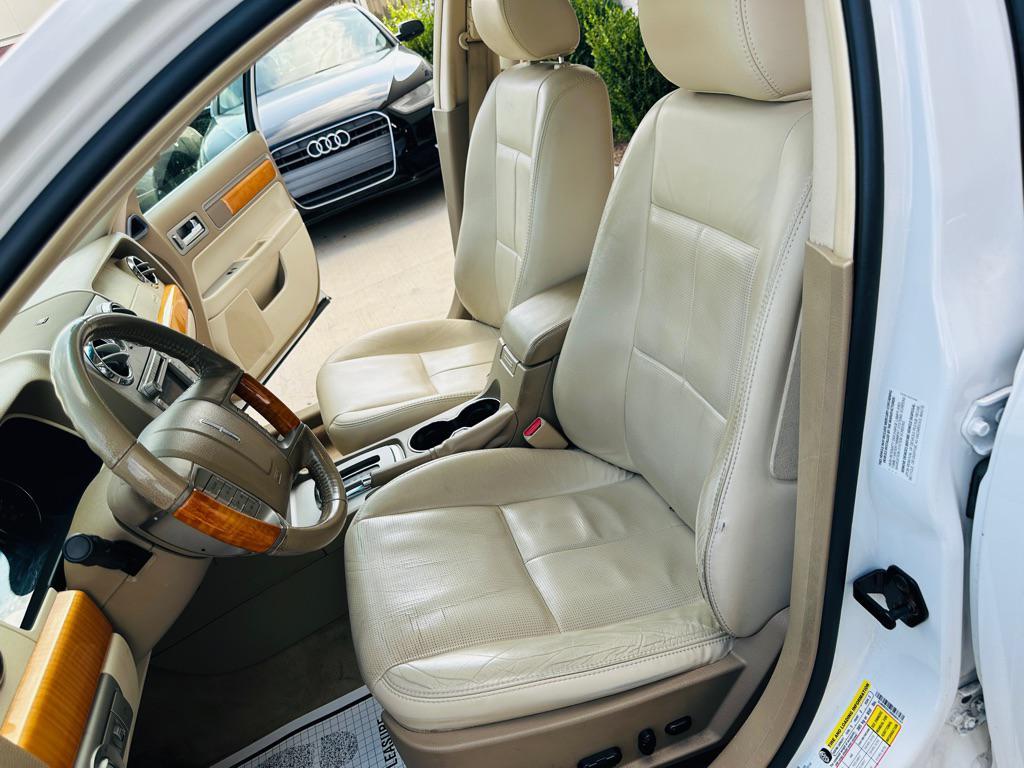 used 2006 Lincoln Zephyr car, priced at $4,500