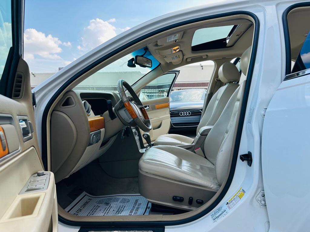 used 2006 Lincoln Zephyr car, priced at $4,500