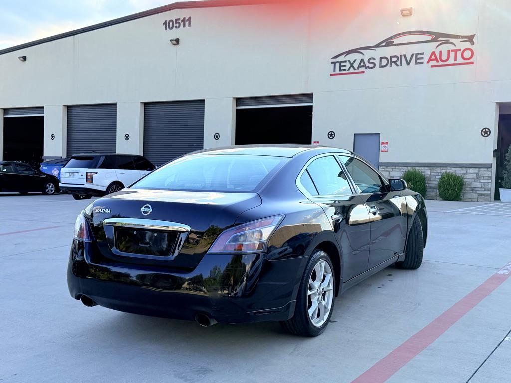 used 2014 Nissan Maxima car, priced at $5,500