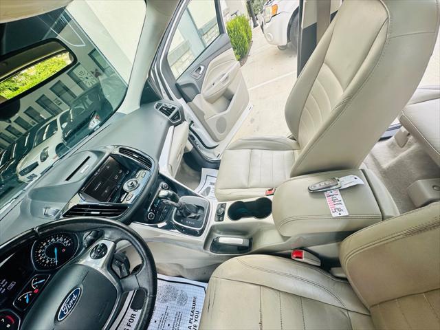 used 2013 Ford Escape car, priced at $5,500