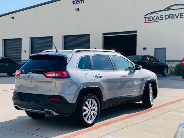 used 2015 Jeep Cherokee car, priced at $5,500
