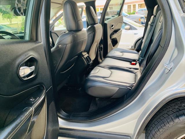 used 2015 Jeep Cherokee car, priced at $5,500