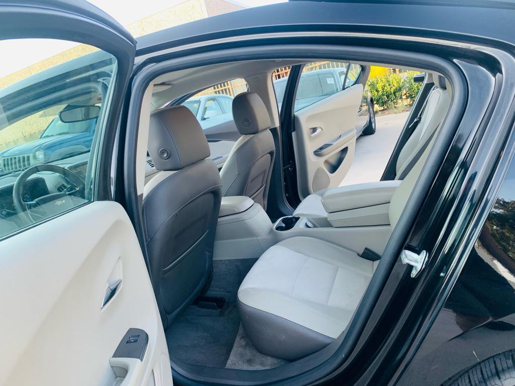 used 2014 Chevrolet Volt car, priced at $5,990
