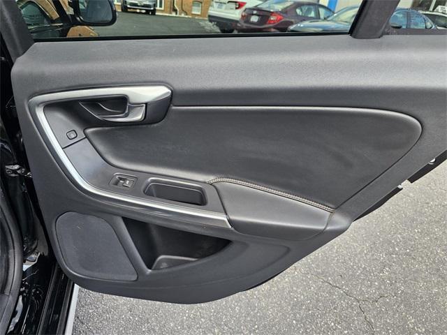 used 2017 Volvo V60 Cross Country car, priced at $14,250