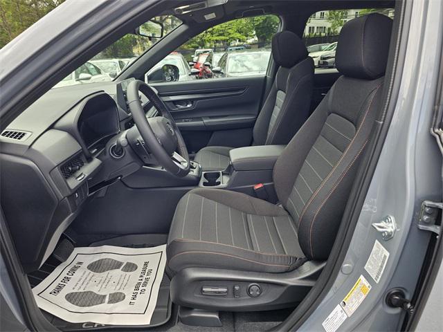 new 2025 Honda CR-V Hybrid car, priced at $38,000