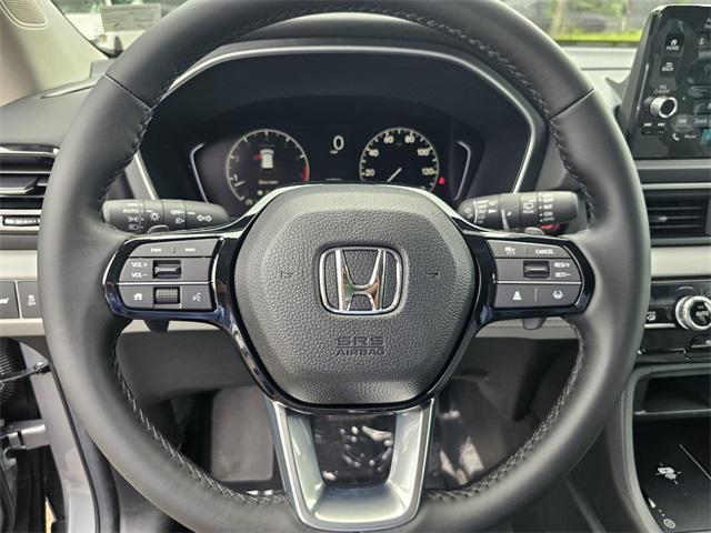 new 2025 Honda Pilot car, priced at $44,473