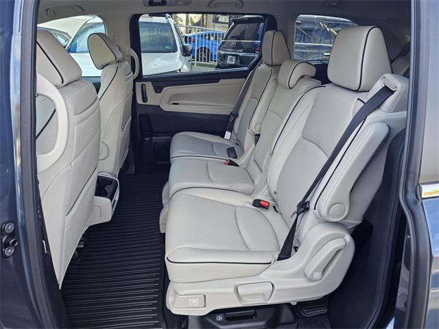 new 2026 Honda Odyssey car, priced at $51,680