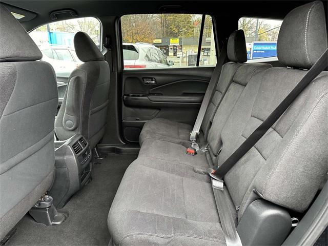 used 2022 Honda Pilot car, priced at $33,700