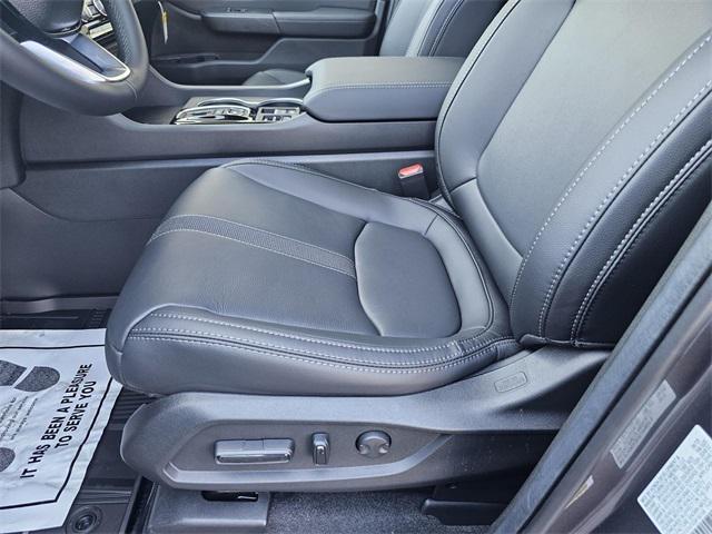 new 2025 Honda Pilot car, priced at $50,012