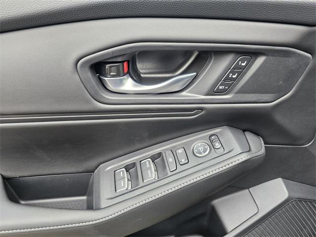 new 2025 Honda Accord Hybrid car, priced at $37,865