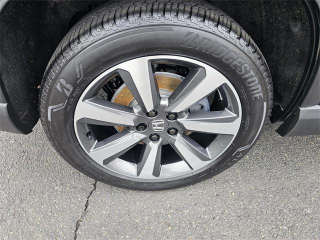 used 2024 Honda Pilot car, priced at $49,890