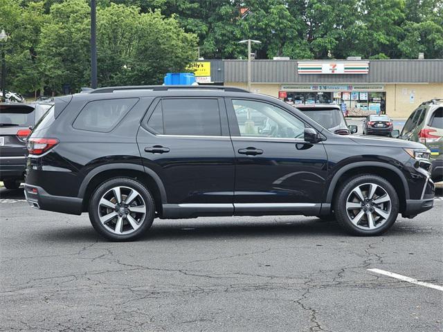 used 2024 Honda Pilot car, priced at $49,890