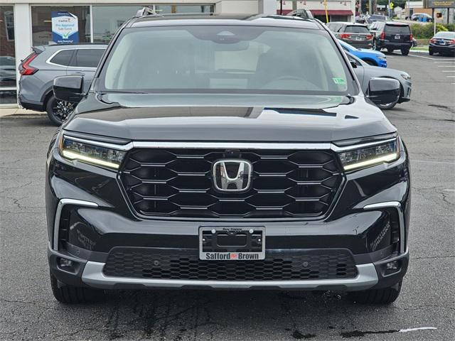 used 2024 Honda Pilot car, priced at $49,890