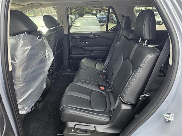 new 2025 Honda Pilot car, priced at $51,345