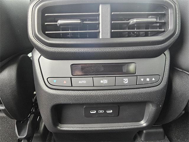 new 2025 Honda Pilot car, priced at $51,345