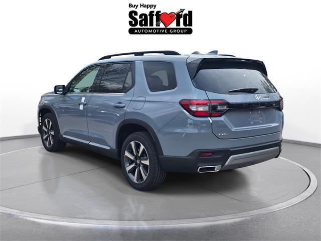 new 2025 Honda Pilot car, priced at $51,345