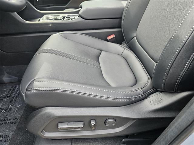 new 2025 Honda Pilot car, priced at $51,345