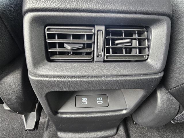 new 2026 Honda CR-V Hybrid car, priced at $43,425