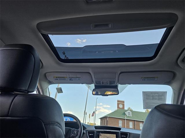 used 2016 Honda CR-V car, priced at $16,400