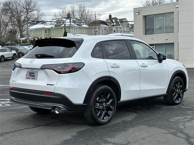 new 2025 Honda HR-V car, priced at $29,305