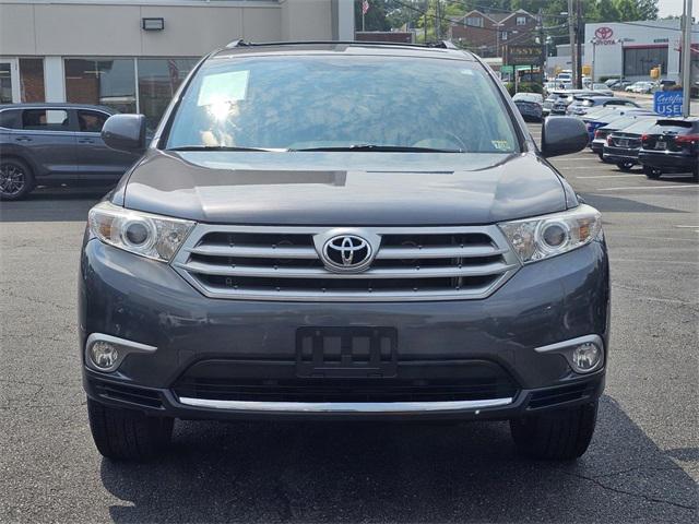 used 2013 Toyota Highlander car, priced at $19,500
