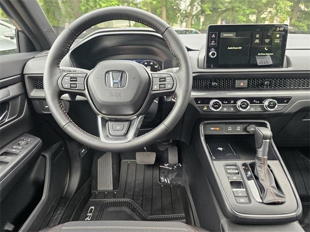 new 2026 Honda CR-V Hybrid car, priced at $40,195