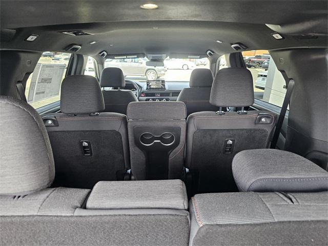 new 2025 Honda Pilot car, priced at $43,750
