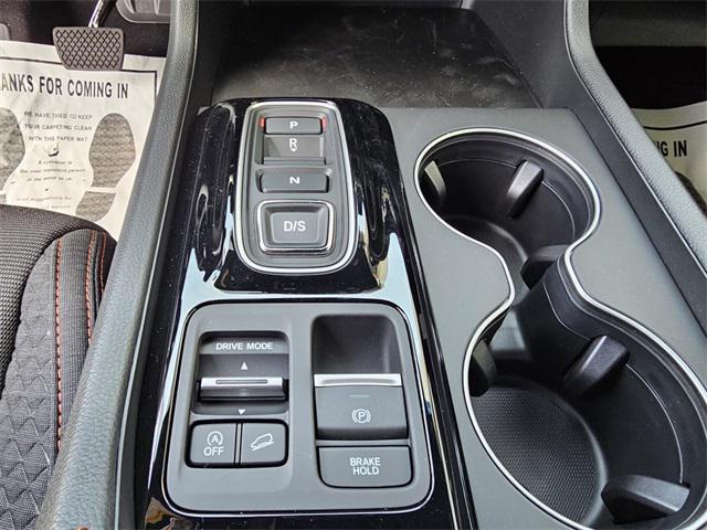 new 2025 Honda Pilot car, priced at $43,750