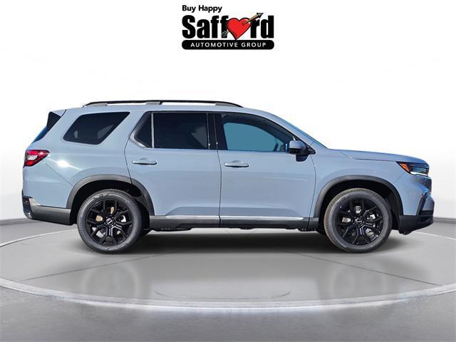 new 2025 Honda Pilot car, priced at $53,245