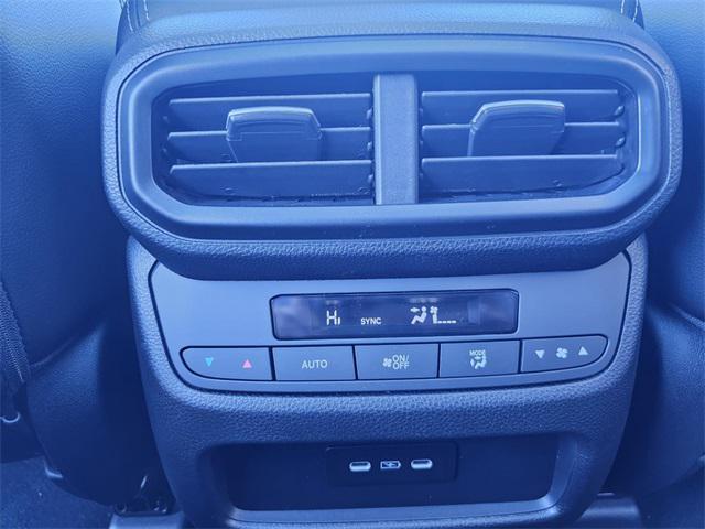 new 2025 Honda Pilot car, priced at $53,245