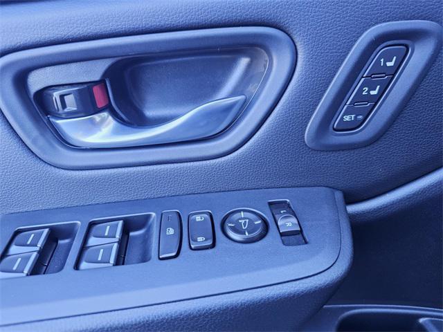 new 2025 Honda Pilot car, priced at $53,245