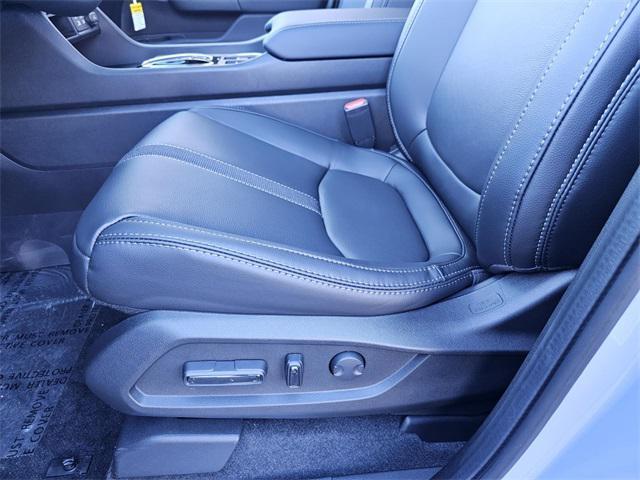 new 2025 Honda Pilot car, priced at $53,245