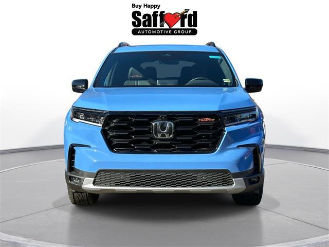 new 2025 Honda Pilot car, priced at $53,255